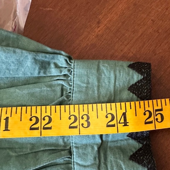 SONMER NWT SZ XL Black Embroidered Green Puff Sleeve 1/4 hook Top Boho Festival - Picture 13 of 15